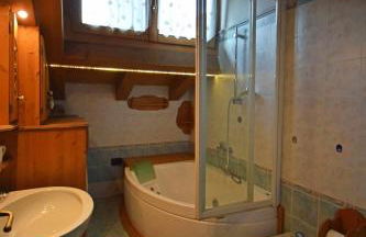 "La Mansarda" in the Dolomites Jacuzzi - Photo 13