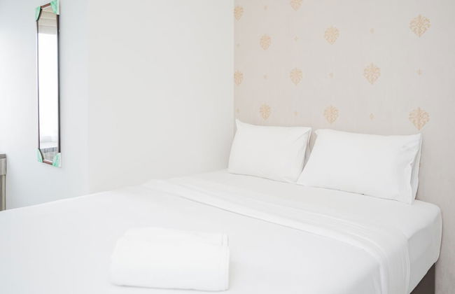 Best Price 2BR at Emerald Bintaro Apartment - Foto 1