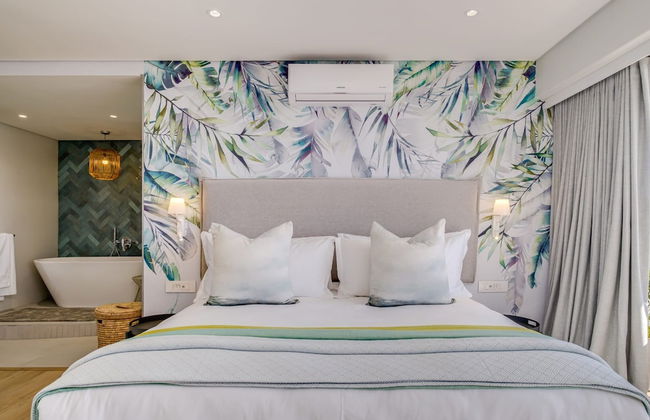 Exquisite Mouille Point Apt by Golf Course Serene Suite - Photo 41