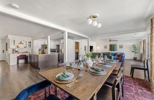 Texas Willow Ranch - Epic Luxury Retreat with Pool, Game room, Soccer, BBQ, Fire table - Foto 32