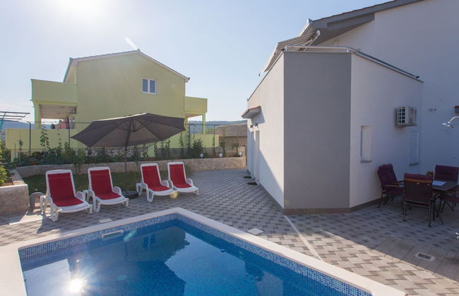 Elegant Oasis Vinisce Villa With Pool - Foto 16