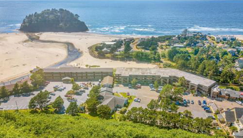 Cozy Coastal Condo Steps from the Beach with Deck Views - Foto 3