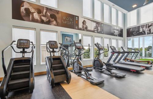 Skyline Views & PoolMins to Vanderbilt - Foto 29