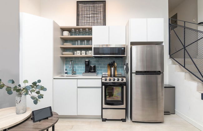 Kasa Collins Park Miami Beach Convention Center - Photo 28