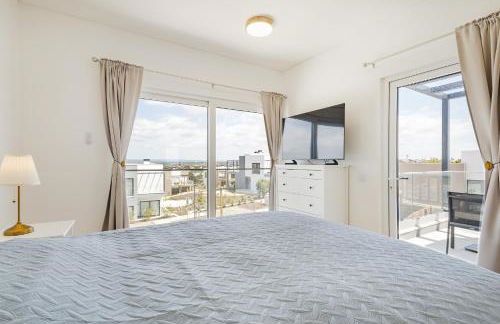 Pestana Valley Nature Village - Photo 15