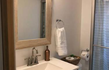 Remodeled Townhouse in Watertown - Foto 9