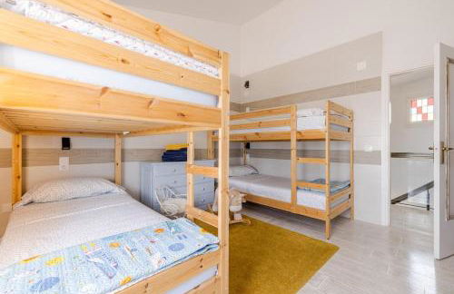 Large bright villa for 12 people and 3 dogs with supplement - Foto 22