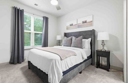 Stylish Living 5 Min From Downtown - Foto 17