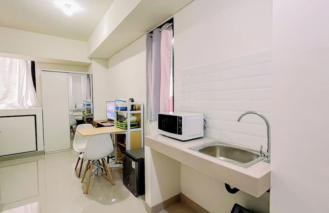 Modern Studio (No Kitchen) At Bandaraya - Tallasa City Makassar Apartment - Foto 14