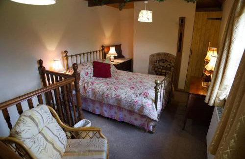 Cottage - Sleeps 2 - Garden - Parking - Foto 12