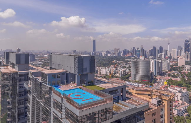 OYO Home 89599 Beautiful 2br 3 Towers - Foto 42