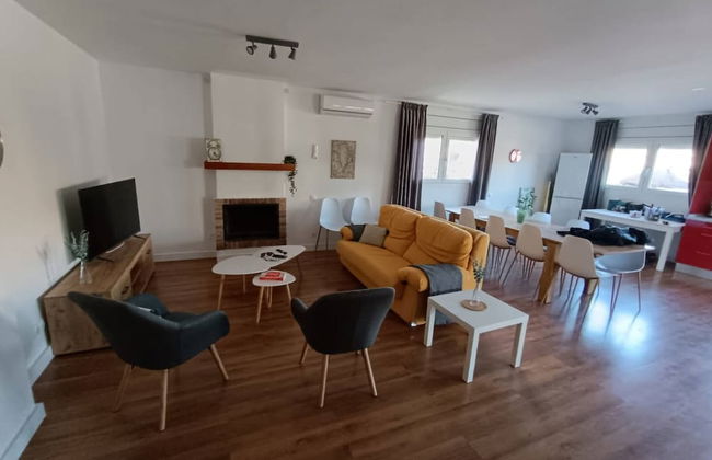 Apartment in Salou with swimming pool and garden - Photo 23