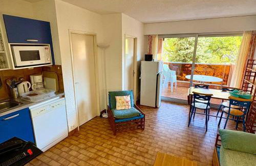 Appartement 8 personnes avec kitchenette et Wi-Fi à Roquebrune-Cap-Martin - FR-1-827-5 - Foto 2