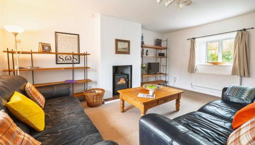 2 Ruscon Cottage by Norfolk Hideaways - Foto 3