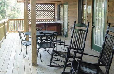 C16, Two bedroom, two bath, log-sided Harbor North luxury cottage with hot tub, cottage - Foto 8