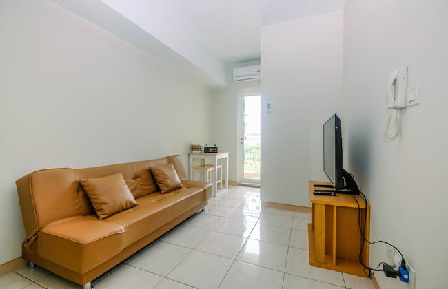 Homey 2BR Apartment @ Springlake Summarecon Bekasi - Foto 15