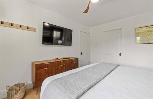 Le Petit Flat - 2 Bed 1 Bath One Level Apartment - Foto 26