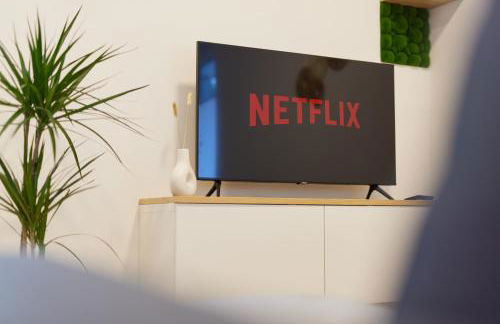 HomeME 1 I zentral I NETFLIX I Küche I Parkplatz I kliniknah - Foto 17