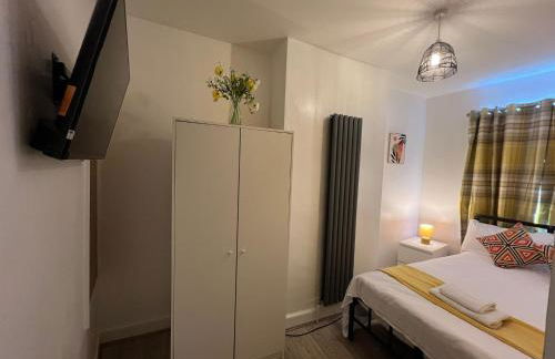 Oldbury House - Bespoke for Contractors - Foto 7