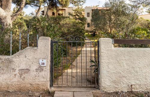 Elegant apt in a resort with pool and private beach - Foto 36