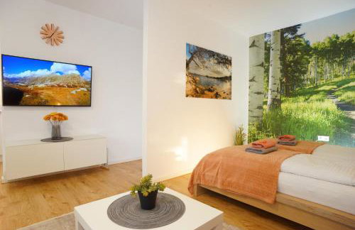 RELAX - ORANGE mit Pool und Sauna - Foto 20