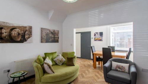 Renovated Home Chilton Dog Friendly Sleeps 5 - Pass the Keys - Foto 1, Other