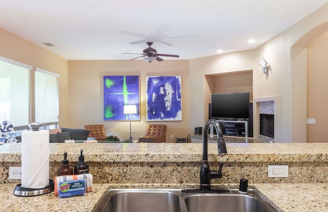 Songbird by Avantstay Pool, Spa & Firepit + Tons of Outdoor Seating - Foto 32