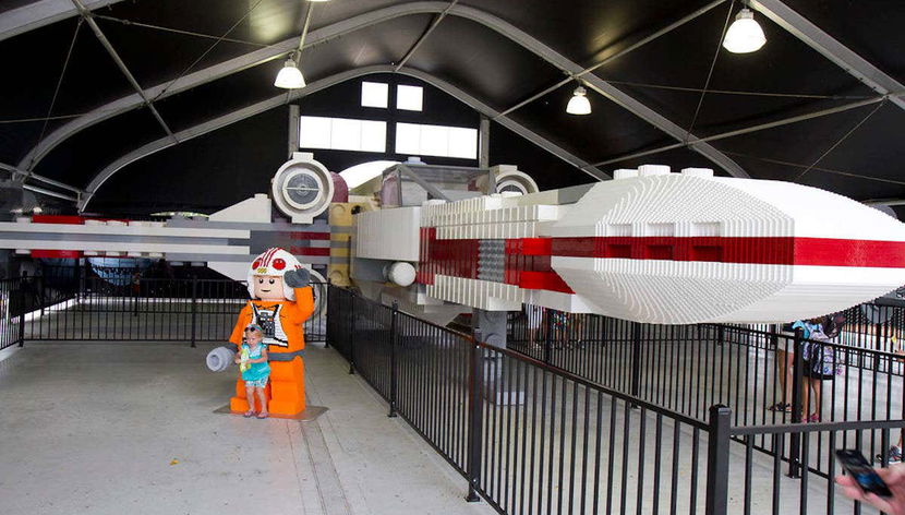 Billet pour LEGOLAND California - Photo 2, Aéroport en Lego