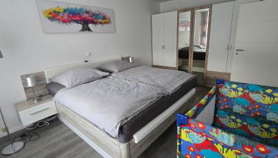 Ferienwohnung in Neuss nahe Düsseldorf - Photo 4, wardrobe