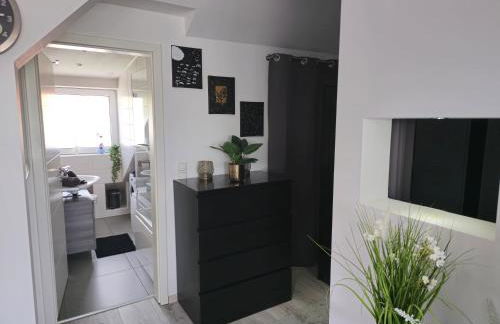 1,5 Zimmer Ferienwohnung Apartment in ruhiger Lage stadtnah Neu in Brunnthal - Foto 15