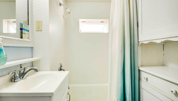 Charming Catalina Gem w/ Deck: Walk to the Beach - Foto 5, Interior