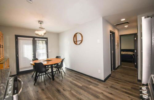 2 bedroom 20 min from downtown 4 beds - Foto 11