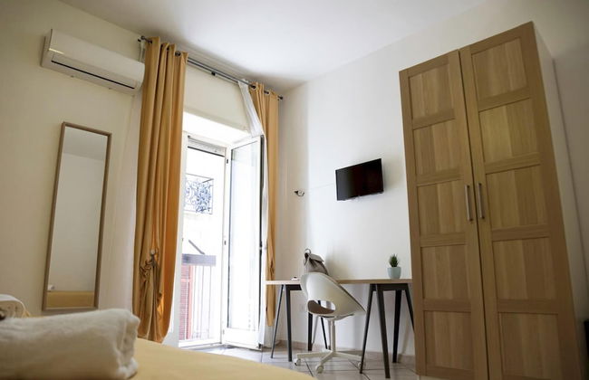 Via Mancini 12 in Napoli - Foto 4