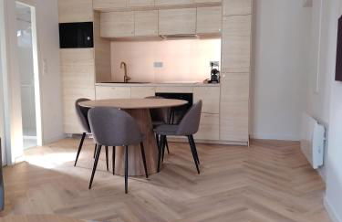 Le Gally 40m2 Cœur de ville avec garage! - Photo 5