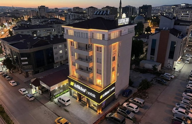 Lumiera Suites Hotel - Foto 1