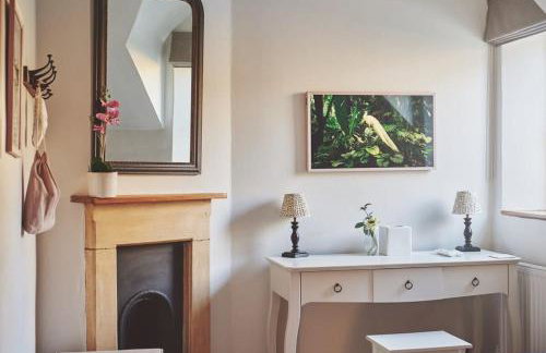 Large Stylish Luxury Cotswold Cottage - ideal for families, w/ EV charging - Foto 20