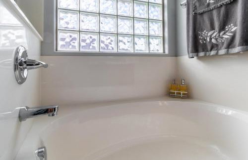 Sapphire Bliss Retreat Heated Pool BBQ By Relaxtay - Foto 11