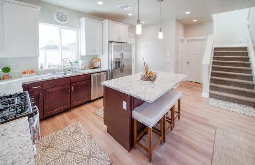 South Zion Coral Cliffs - 4 bed, 3 bath, hot tub, deck - Foto 8