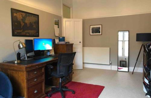 Spacious 3 bed flat in the heart of the west end. - Foto 25