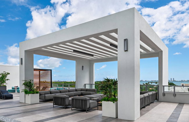 Poolside District Condo - We Host - Foto 76