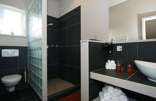 Luxurious Villa in Nadrin Belgium with Sauna & Hot Tub - Photo 14