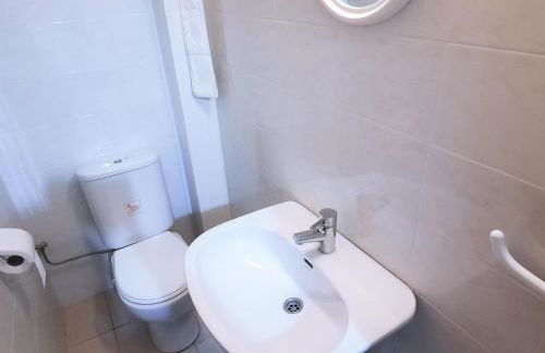 Apartamento Confortable en Sant Genís, Llançà – Cerca de Playa y Actividades F - ES-170-44 - Foto 25