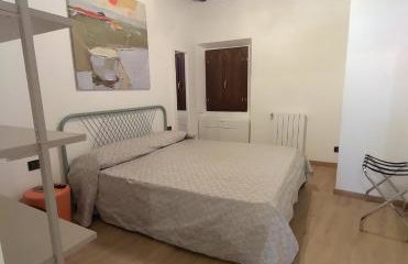 Charming Little House 2 kilometers from the Historical Centre in a typical Florentine district right next to the Tram and Bus stops by Florence Holidays Apartments - Foto 3