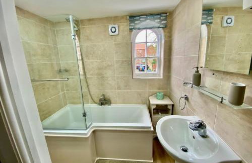 Ribston Pippin 3 bed modernised character cottage - Foto 25