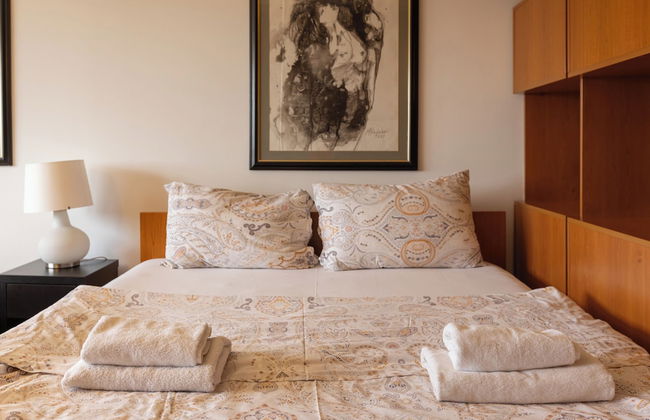 Central Park Apartments - Photo 12