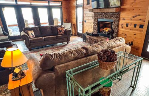 Skyview Hideaway - New Rental 2025 - Photo 39