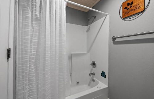 Deja View Beachfront Sunrise Beach Svc Included - Foto 17