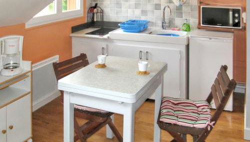 Appartement cosy Salins-les-Bains 18 m² Parking - Foto 2