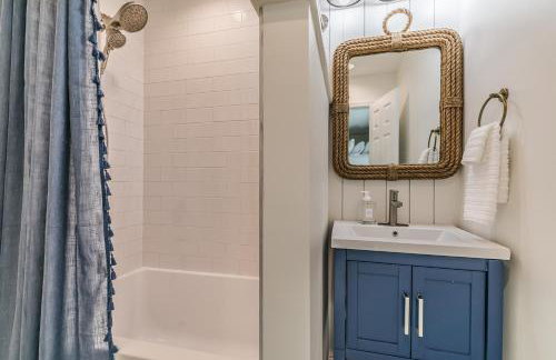 NEWLY Renovated Short Walk to Beach and Beach Club - Sleeps 12 - Foto 25