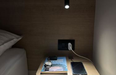 Studio completo no centro com garagem coberta e vista - Foto 6